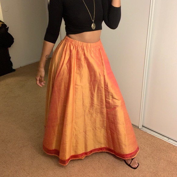 ❗️SOLD❗️Vintage Jeanne-Marc maxi skirt - Picture 2 of 6